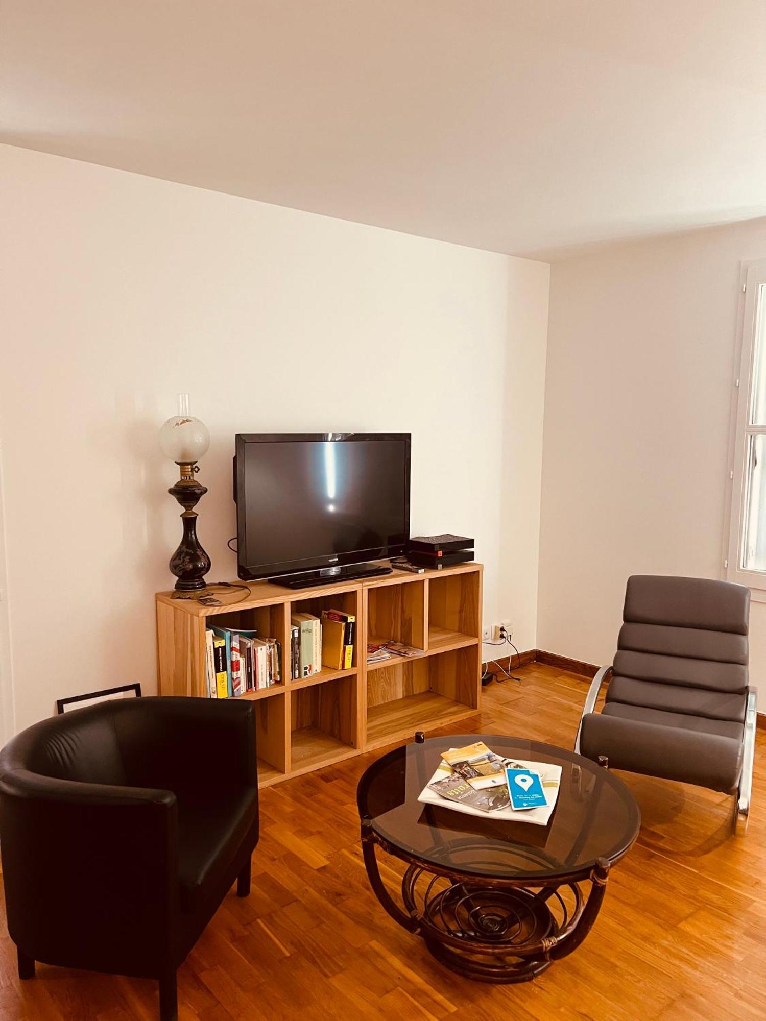 Appartement Standing Avec Jardin, 4 Personnes, Strategiquement Situe Мант-ла-Жоли Екстериор снимка